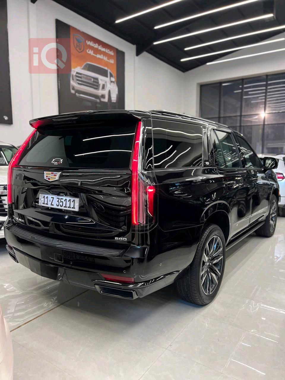 كاديلاك اسكاليد